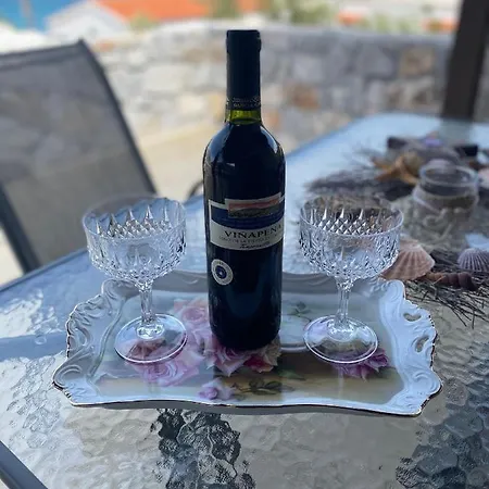 Дом отдыха Evgenia's Неон-Оитилон