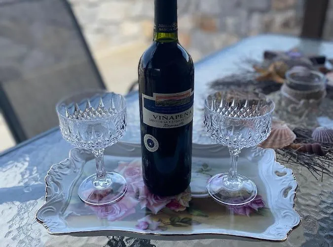 Дом отдыха Evgenia's Неон-Оитилон